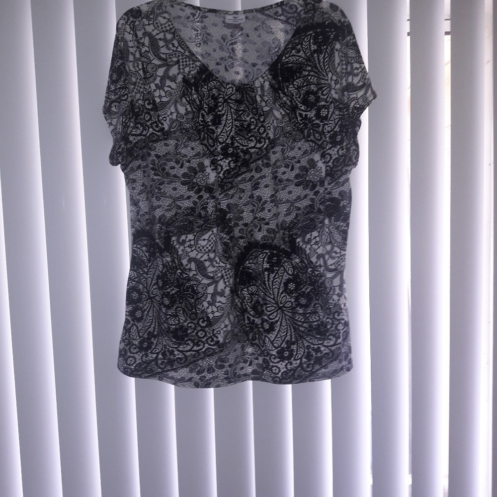 🎁♥️CLEARANCE🎀🎉Worthington Plus Size Blouse